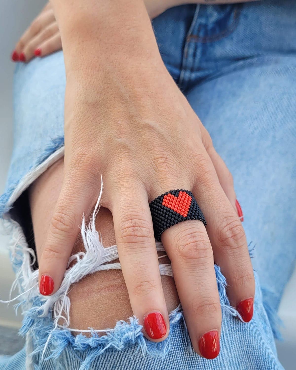 Anillo Corazón, tejido a mano en miyuki