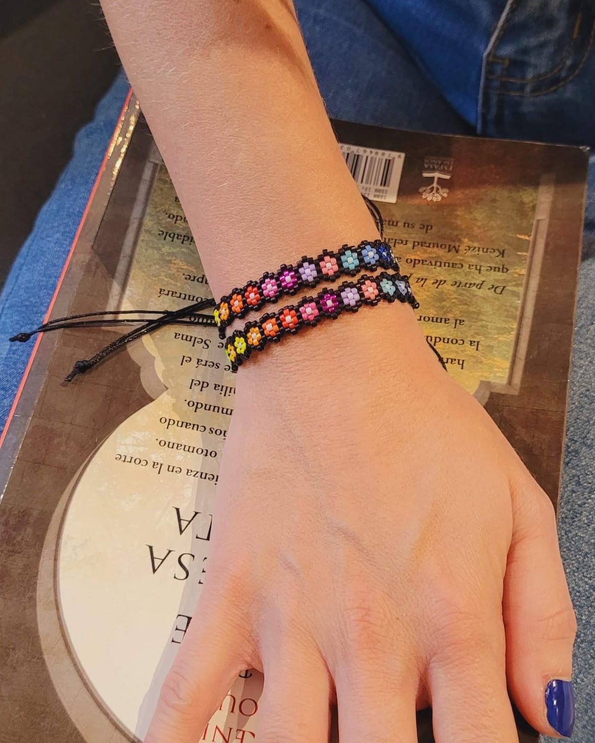 Pulsera Flores Arcoíris, pulseras tejido a mano en miyuki