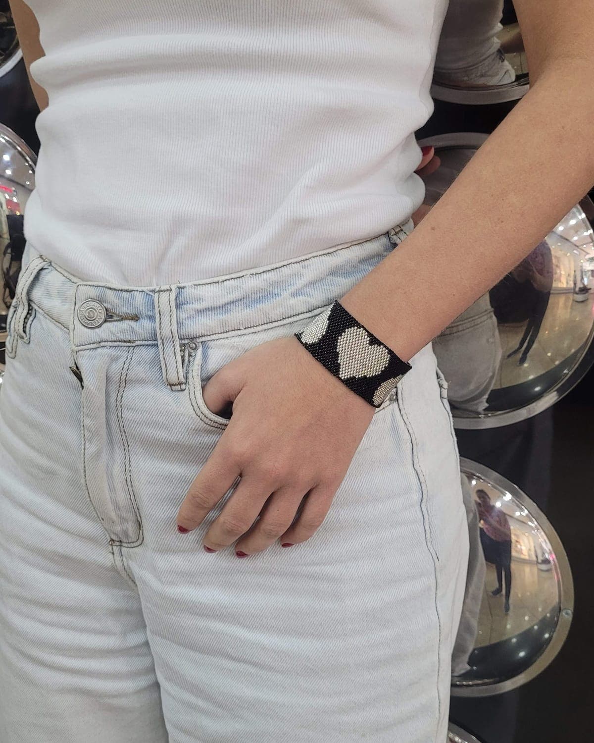 Pulsera Maxi Corazones, tejido a mano en miyuki